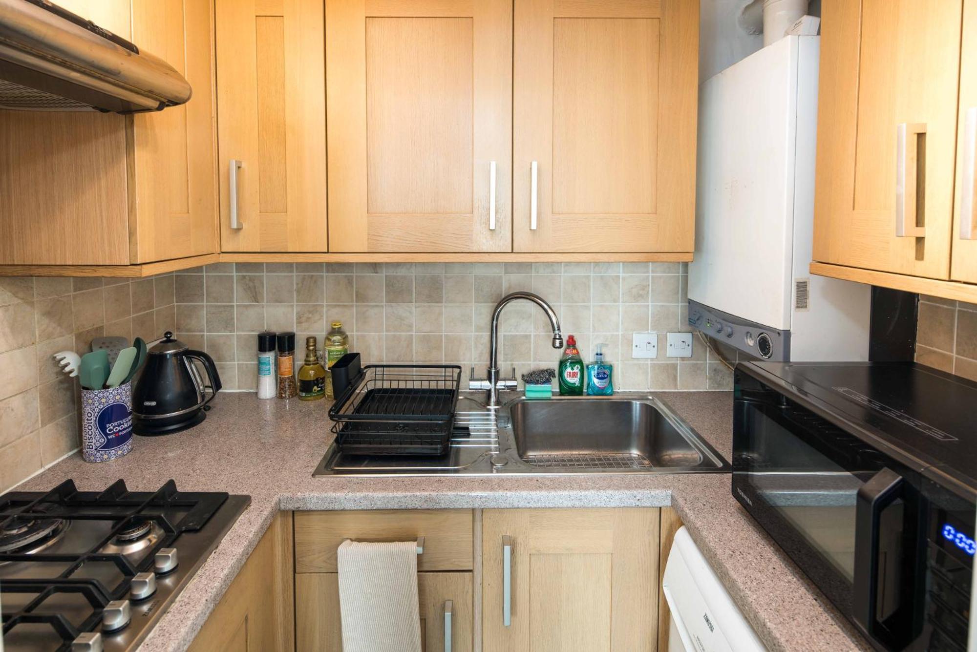 Apartamento Victorian Garden Retreat: Hyde Park Elegance Londres